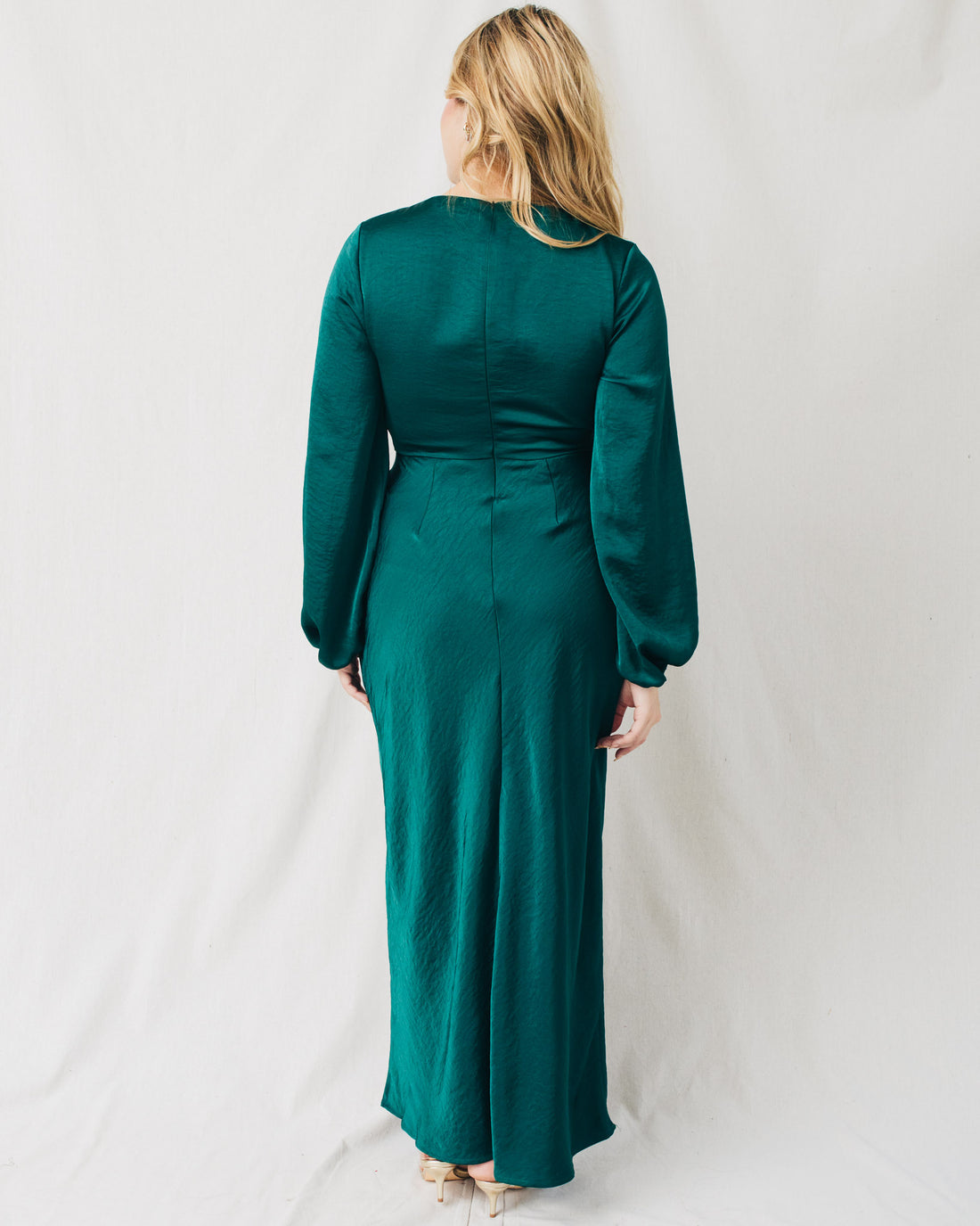 Emerald Twisted Front Long Sleeve Solid Maxi Dress