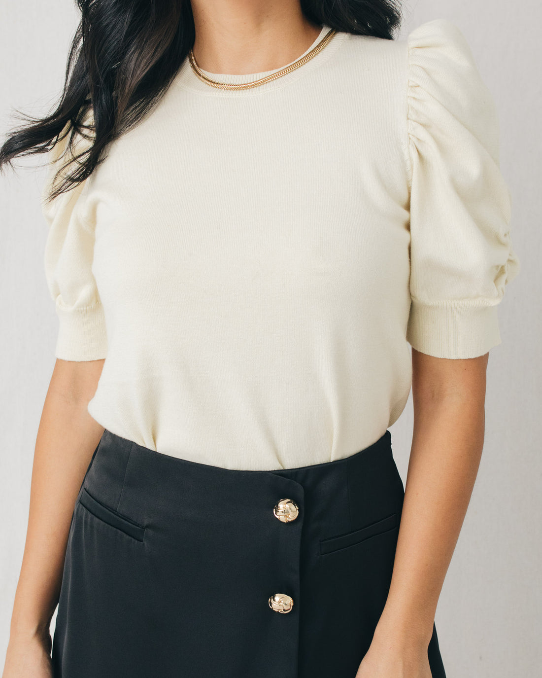 Elise Round Neck Puffed Sleeves Knit Top