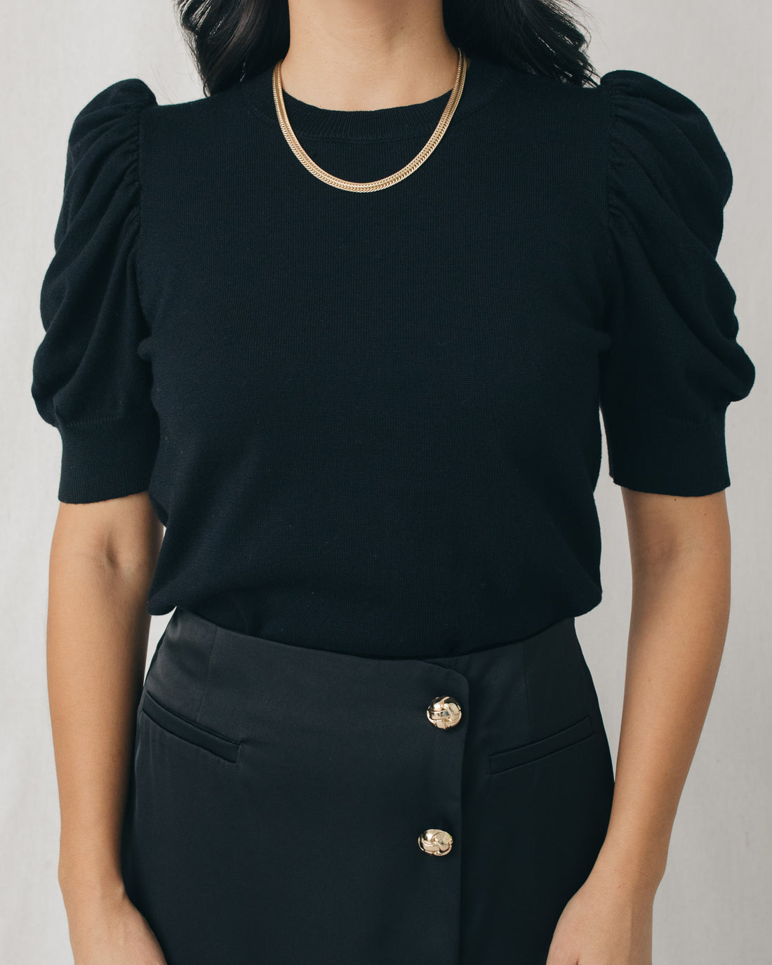 Elise Round Neck Puffed Sleeves Knit Top