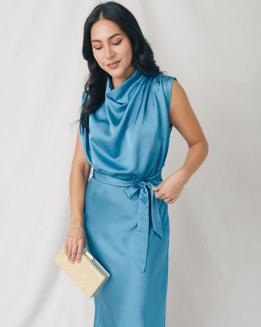 Vividly Mock Neck Belt Tie Midi Dress