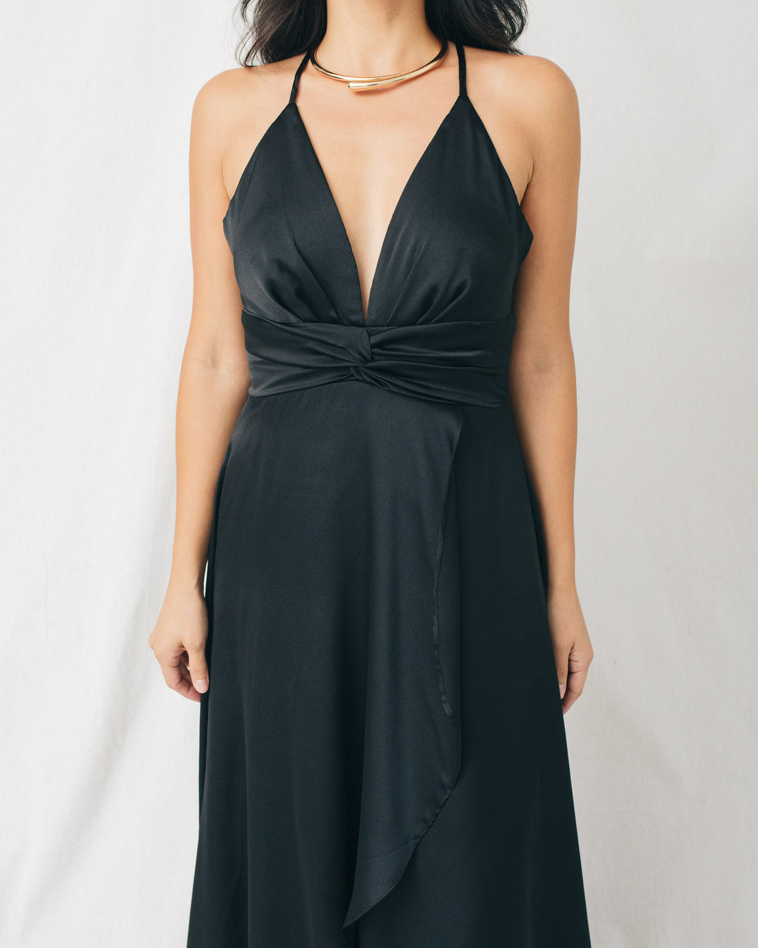 Deany Criss Cross Back V-Neck Maxi Dress