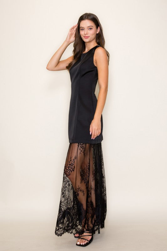 Runway Round Neck Satin Lace Maxi Dress