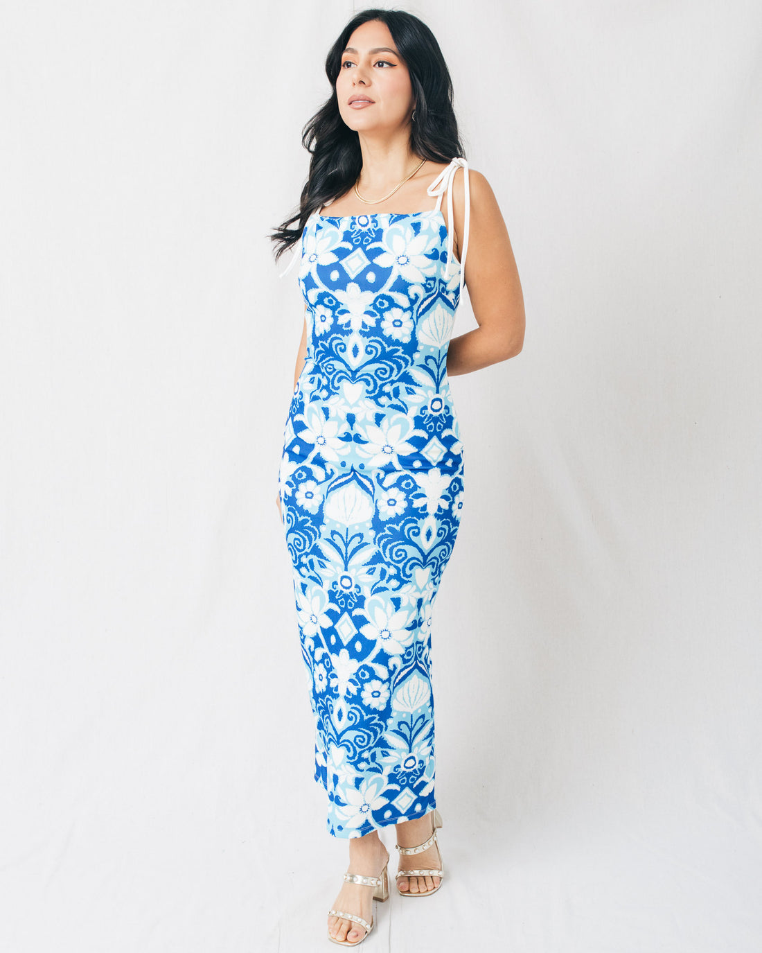 Liliana Shoulder Tie Back Slit Printed Midi Dress