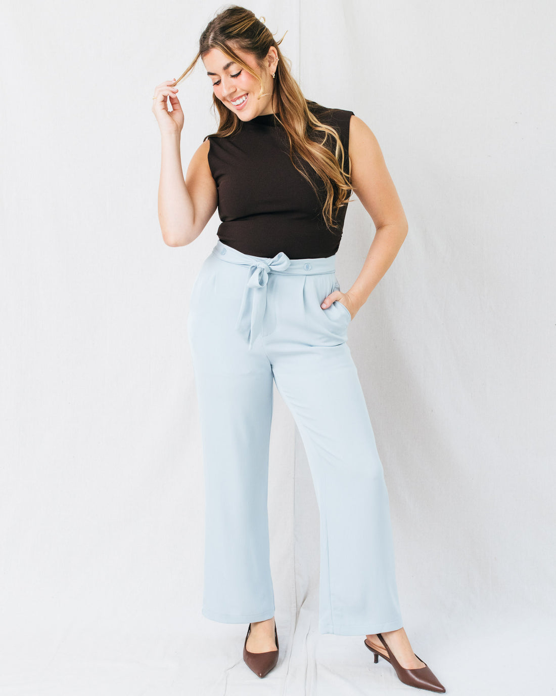 Caoimhe High Neck Fitted Tank Top