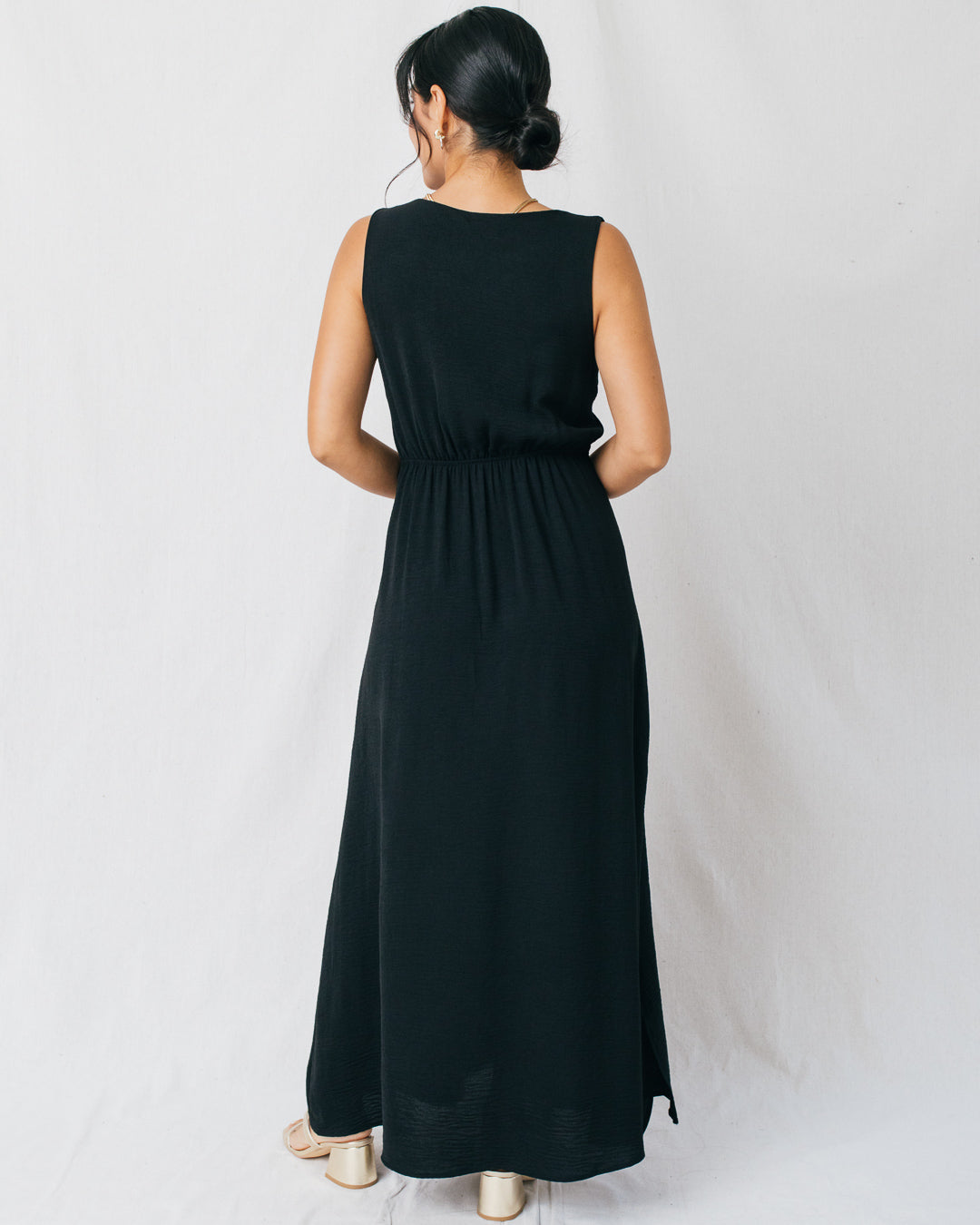 Adalia Round Neck Twist Front Maxi Dress