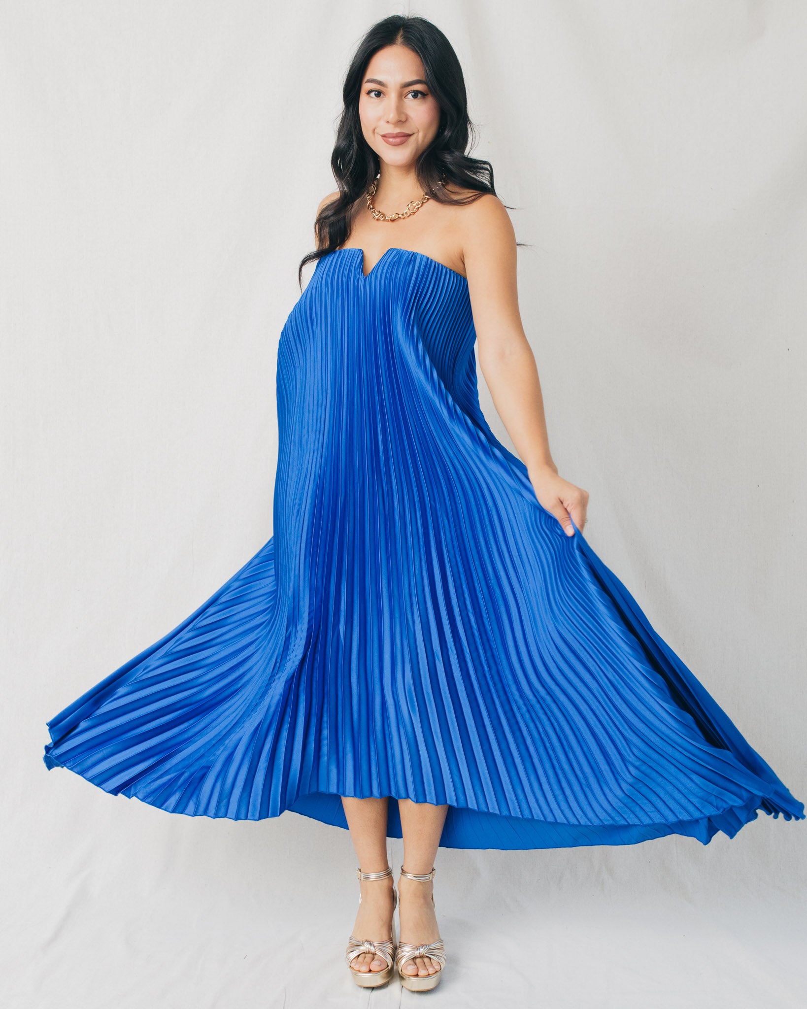 【未使用】MADISON BLUE  FLARE LONG KNIT DRESS Niamh Powder Blue Asymmetric Midi Dress With Drape – Club L