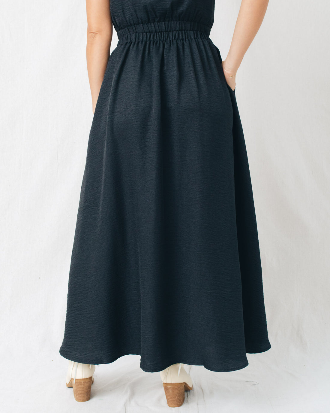 Lina High Elastic Waist Midi Skirt
