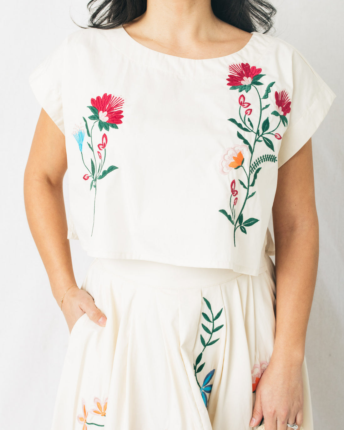 Adelita Floral Embroidered Crop Top