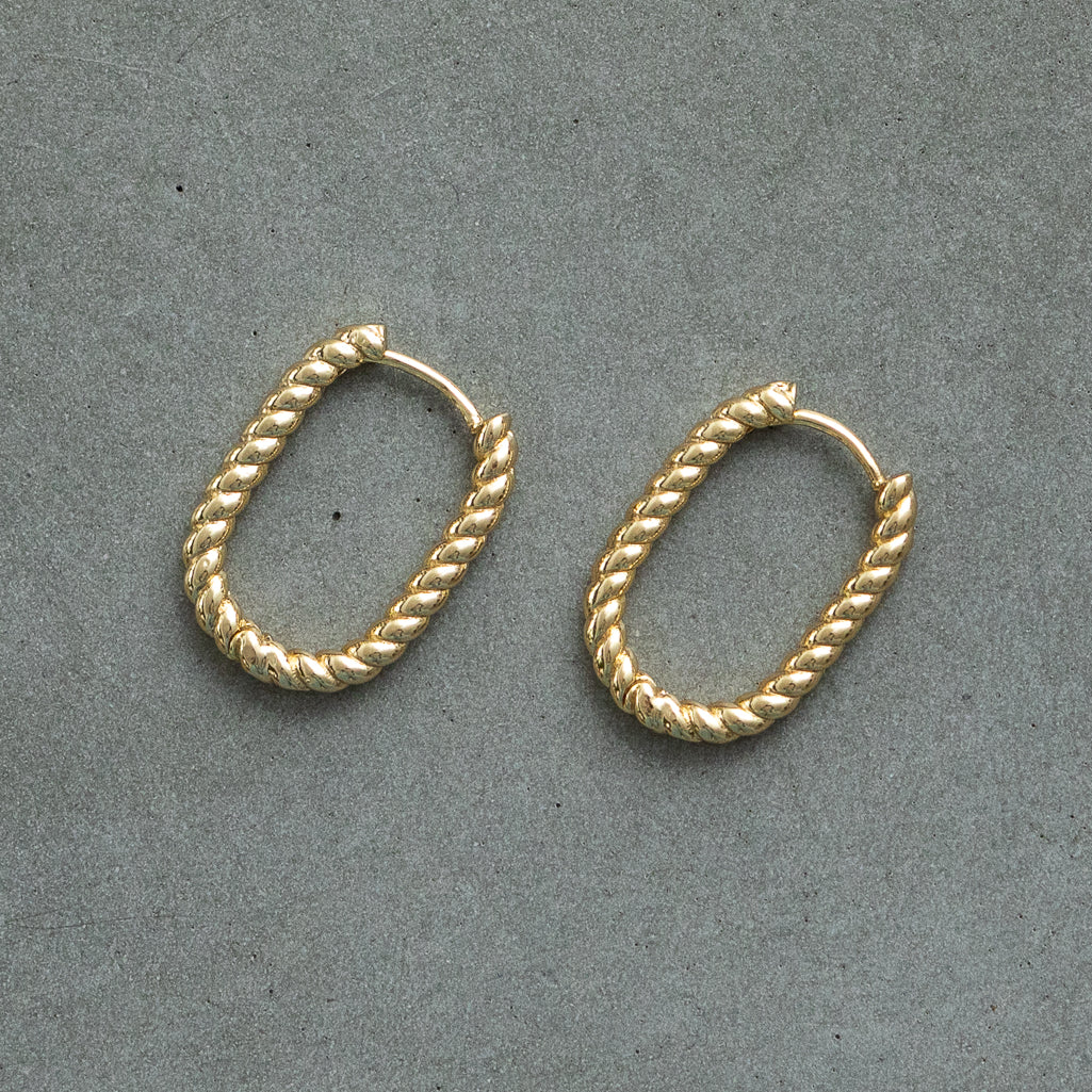 Ribbed Wave Small Hoop