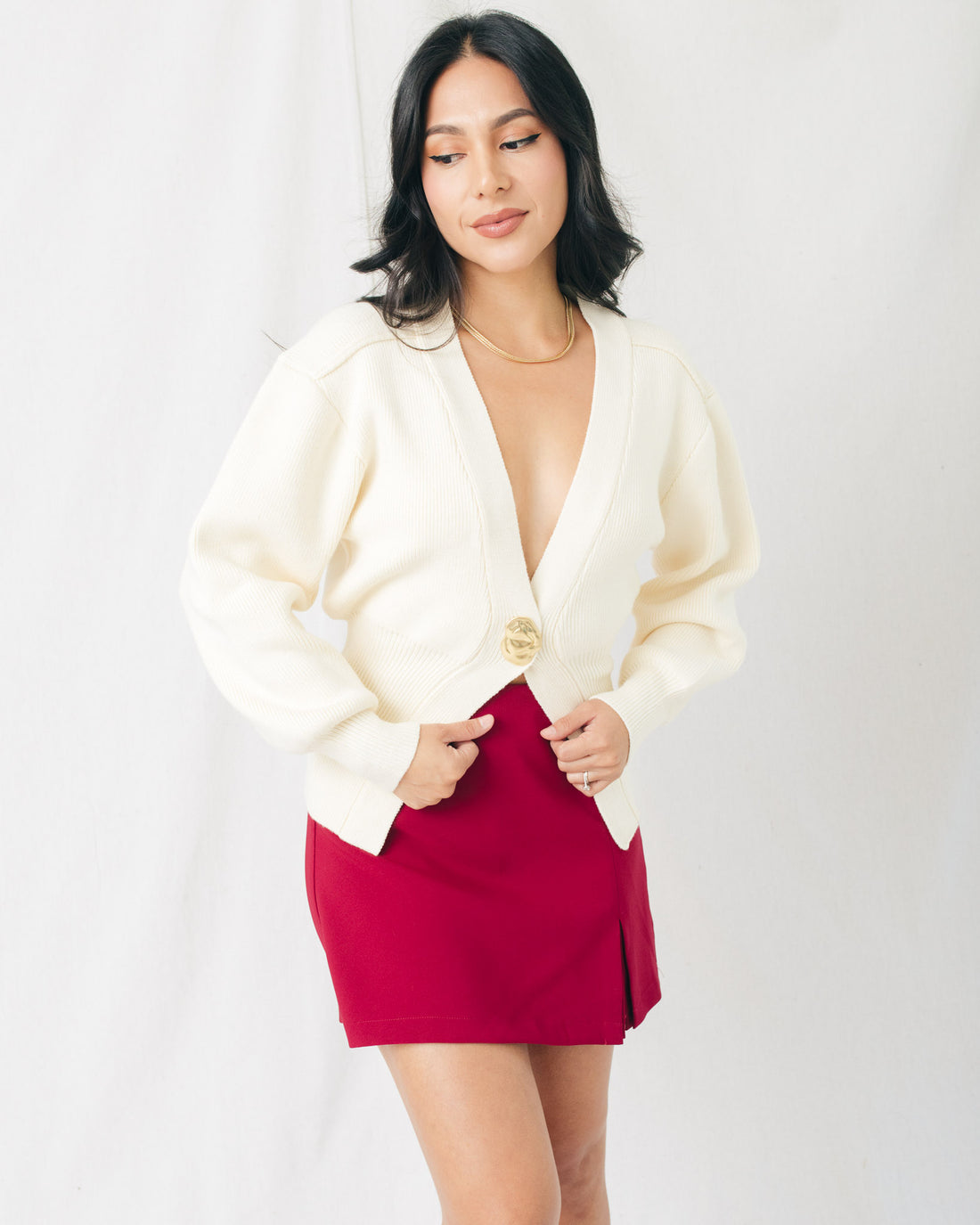 Elowen Classy Elevated Gold Button Cardigan