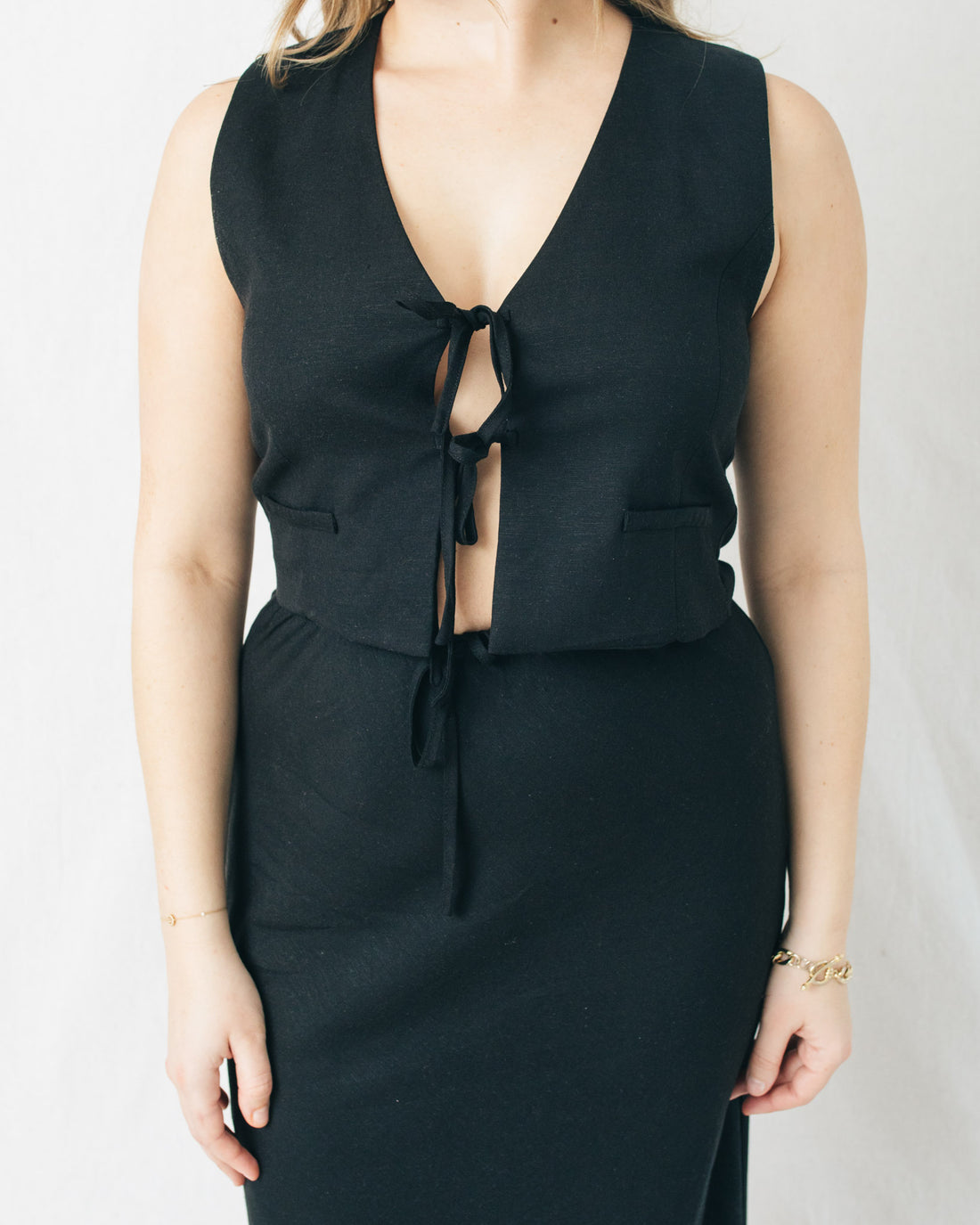 Rachel V-Neck Front Tie Cropped Vest