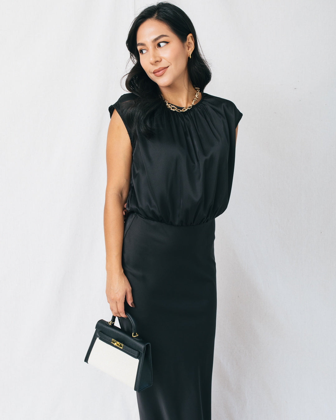 Susy Short Sleeve Cinched Waist Maxi Dress