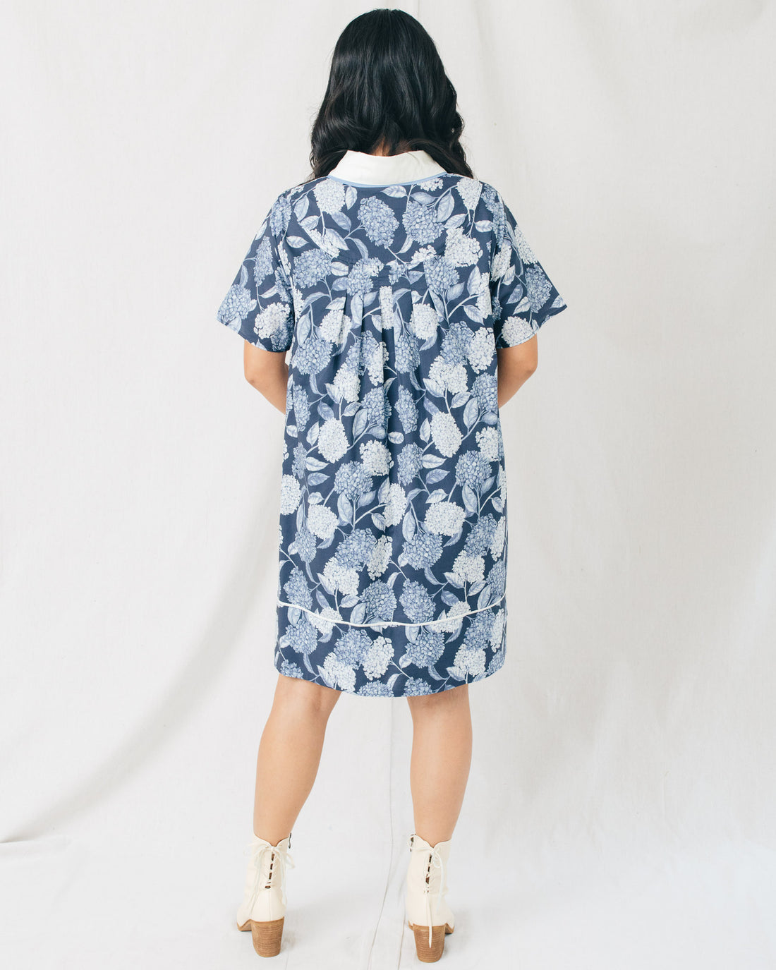 Frankie Contrast Collar Floral Relaxed Mini Dress