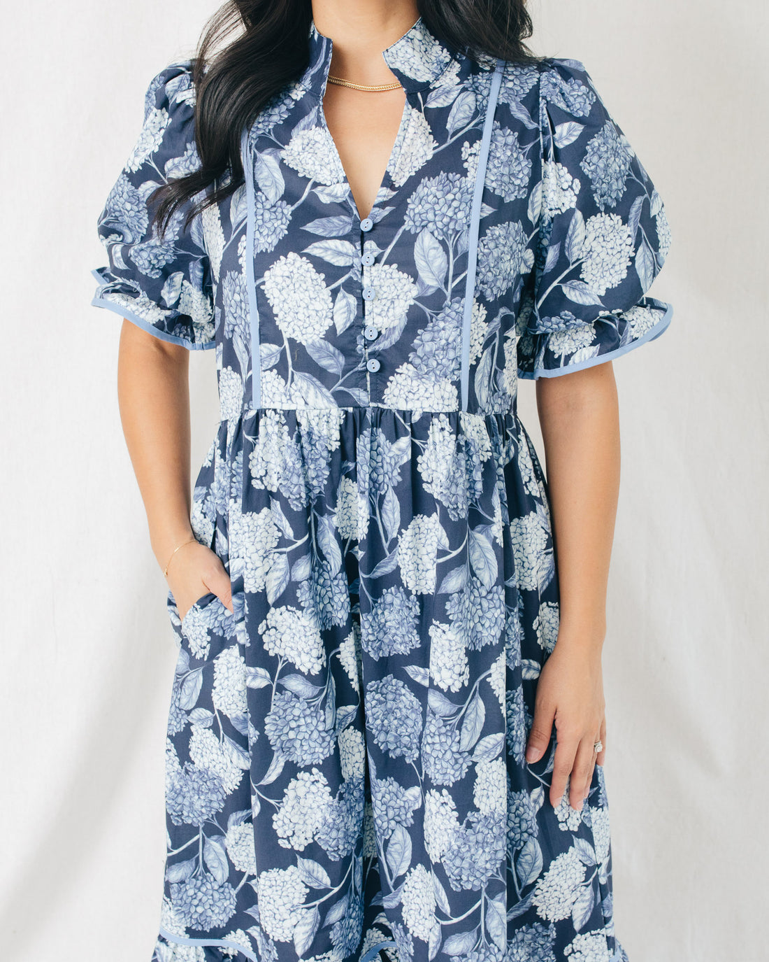 Frankie Puff Short Sleeve Contrast Binding Floral Midi Dress