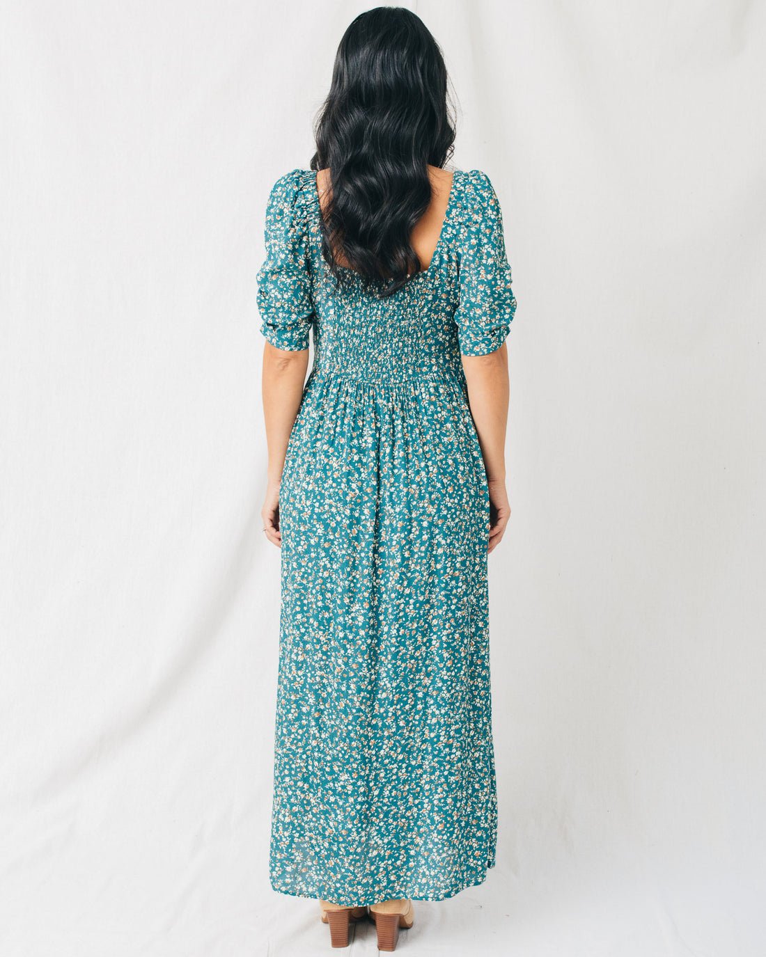 Tanvi Ruched Front Short Puff Sleeves Midi Dress