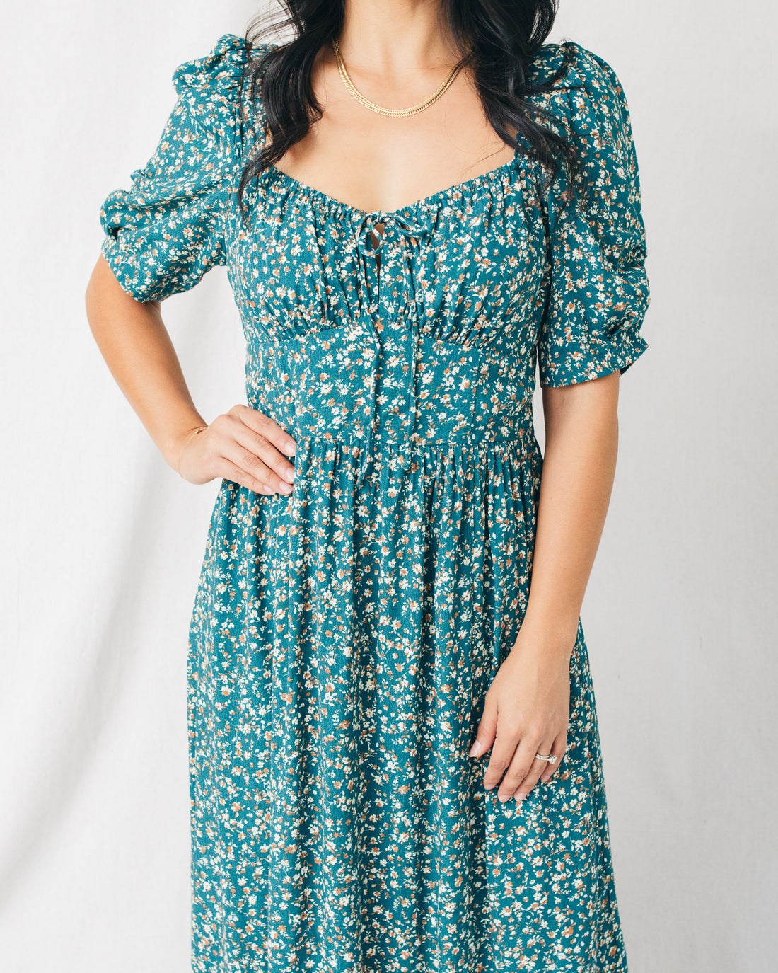 Tanvi Ruched Front Short Puff Sleeves Midi Dress