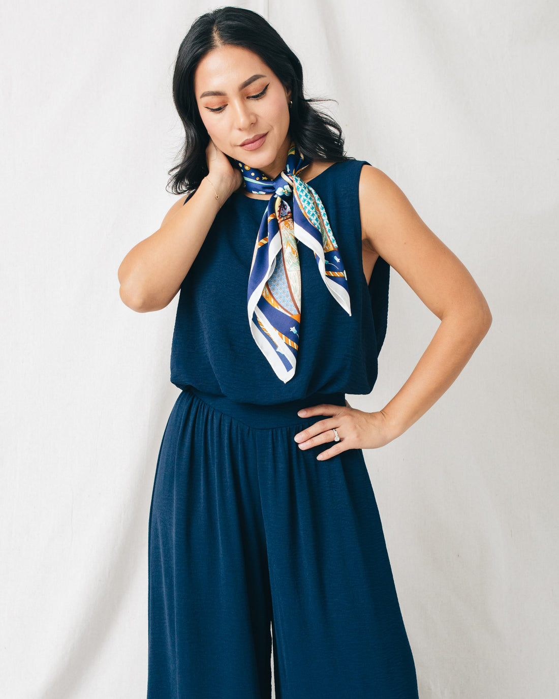 Bon Temps Crepe Bubble Crop Top