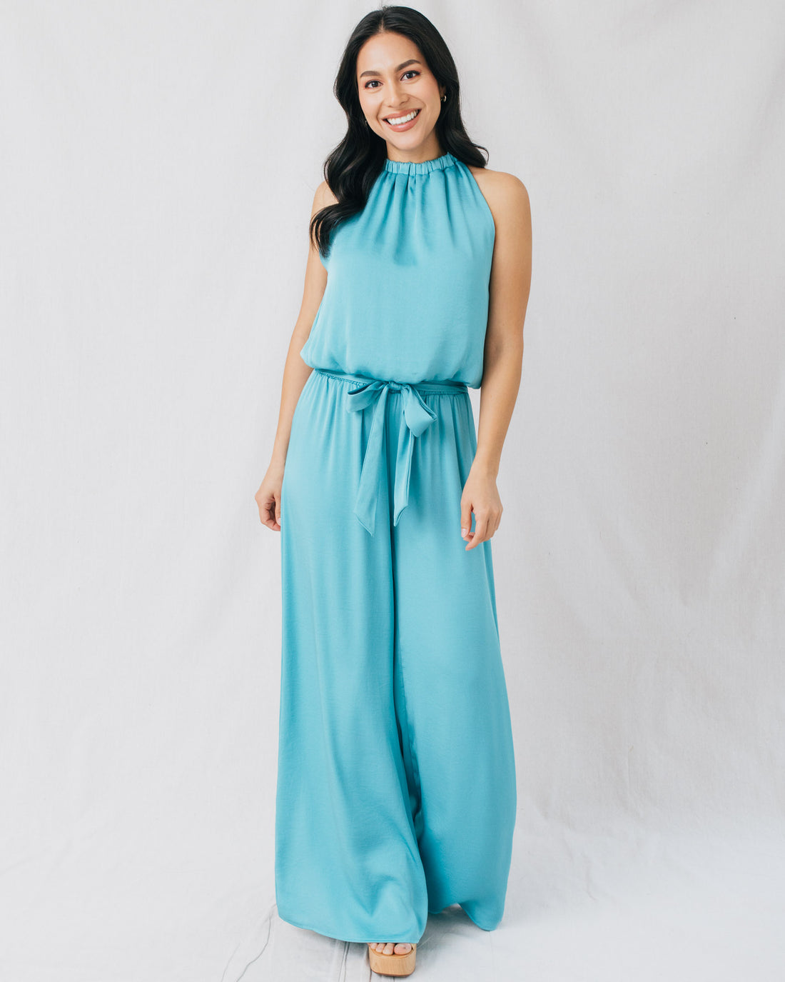 Gwen Halter Neck Elastic Bubble Hem Crop Top