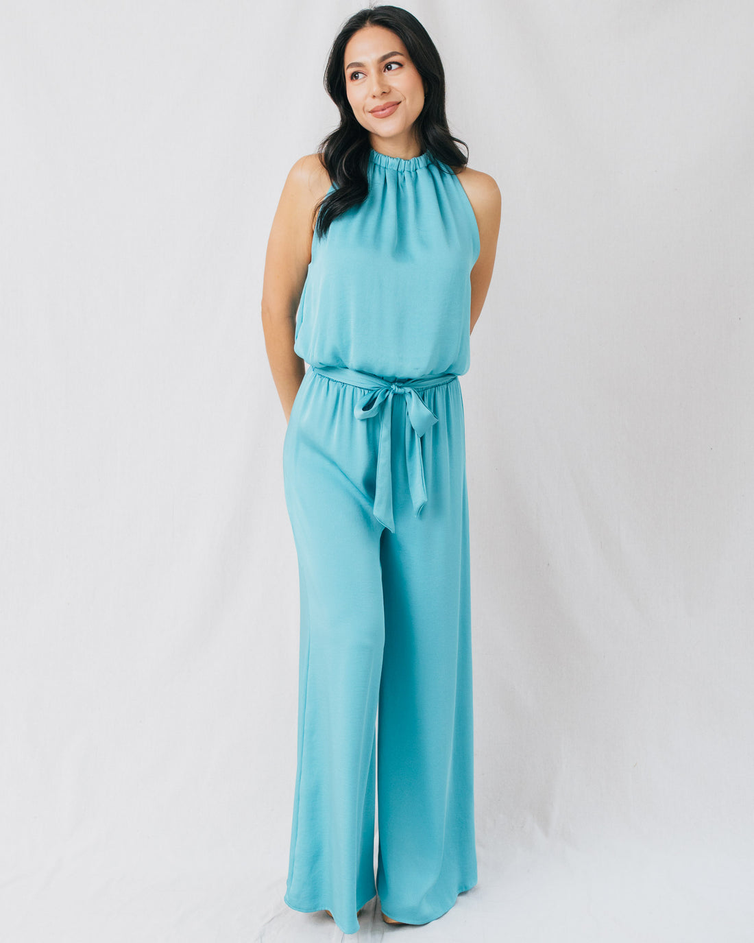 Gwen Halter Neck Elastic Bubble Hem Crop Top