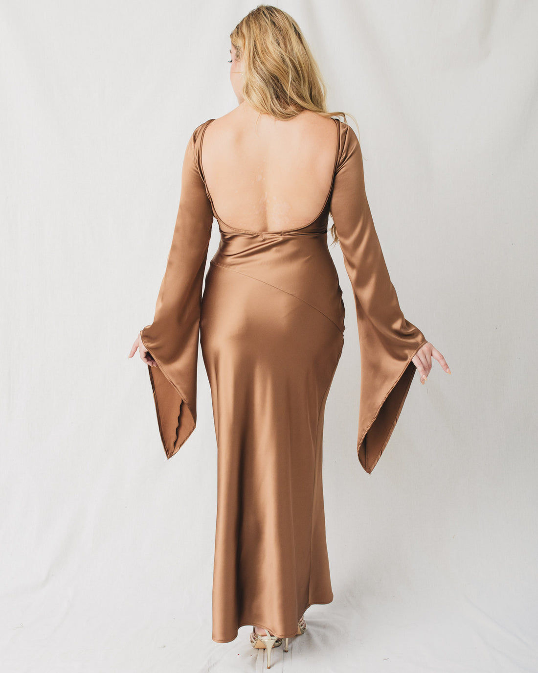 Zienna Open Back Asymmetrical Sleeve Maxi Dress
