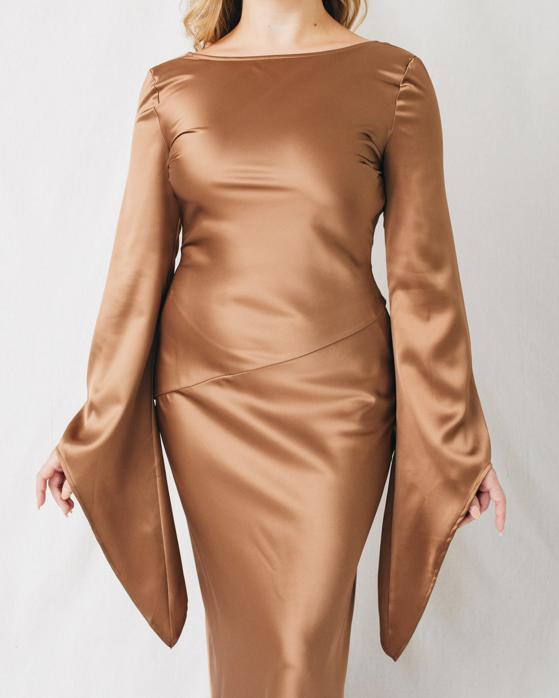 Zienna Open Back Asymmetrical Sleeve Maxi Dress