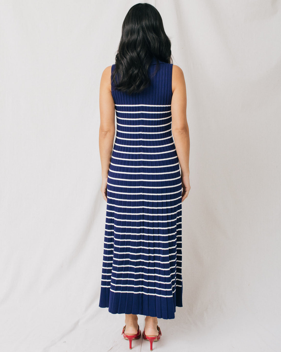 Jeanne V-Neck w/Collar Pleated Striped Knit Midi Dress