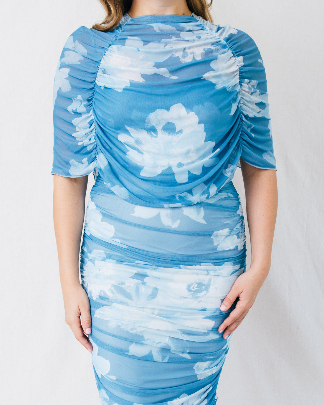 Lux Floral Print Ruch Cape Bodycon Maxi Dress