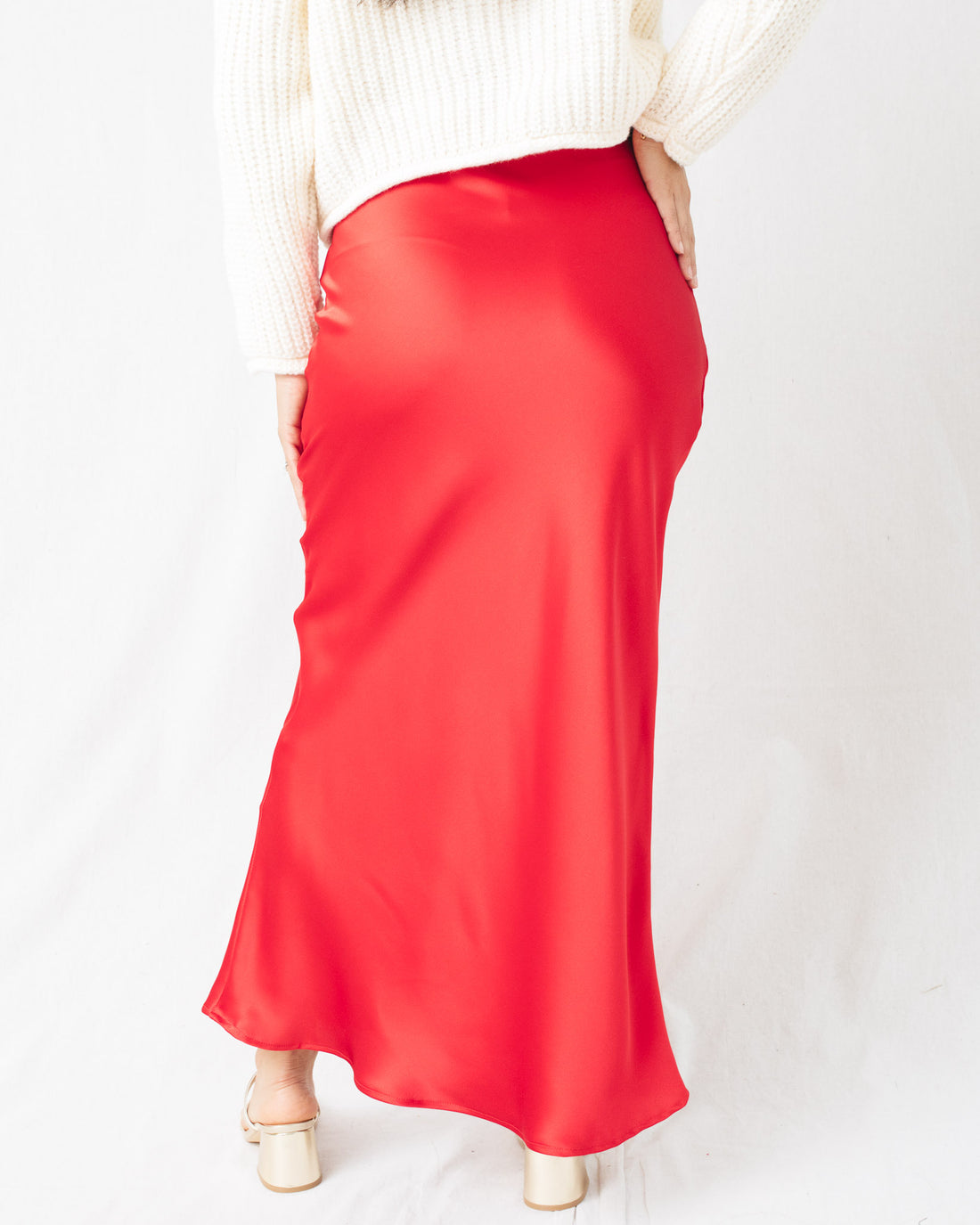 The Bright Effect Satin Midi Skirt