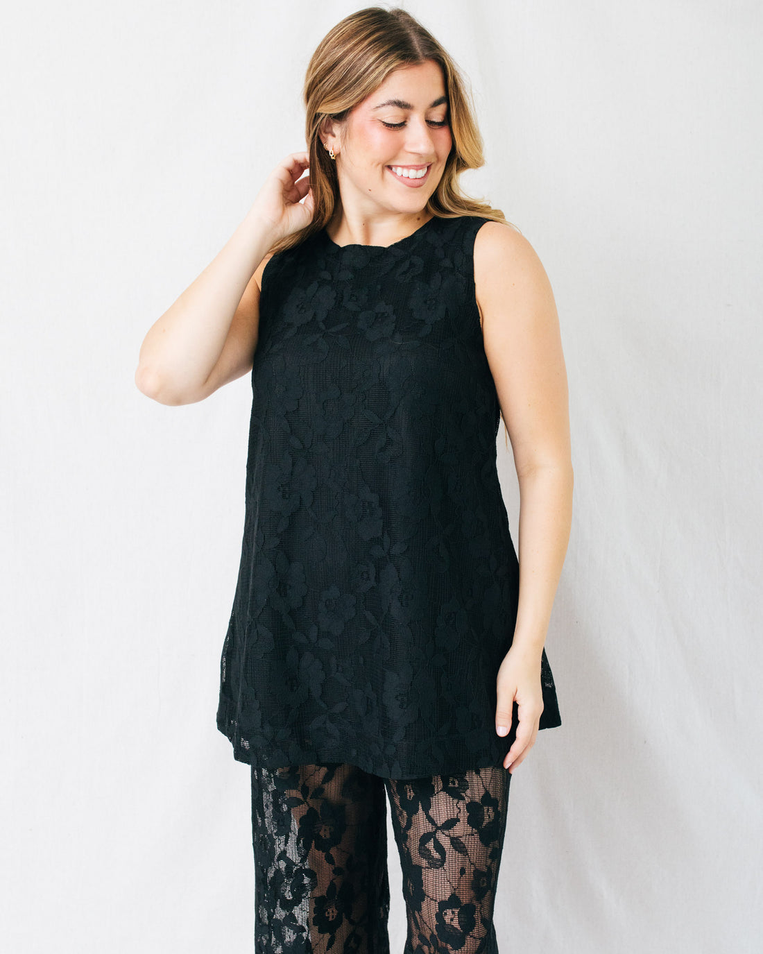 Romina Round Neck Tunic Lace Top
